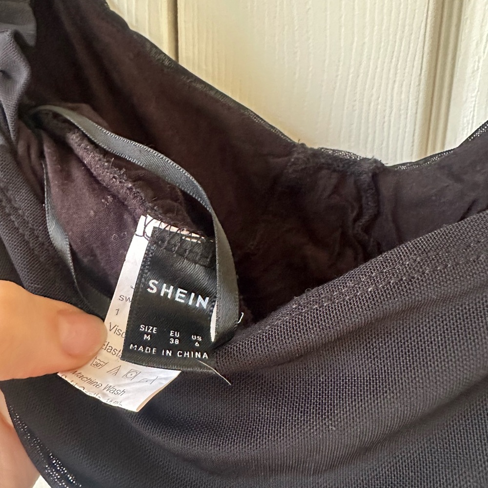 Black Ruched Women's Top - Picture 6 of 6